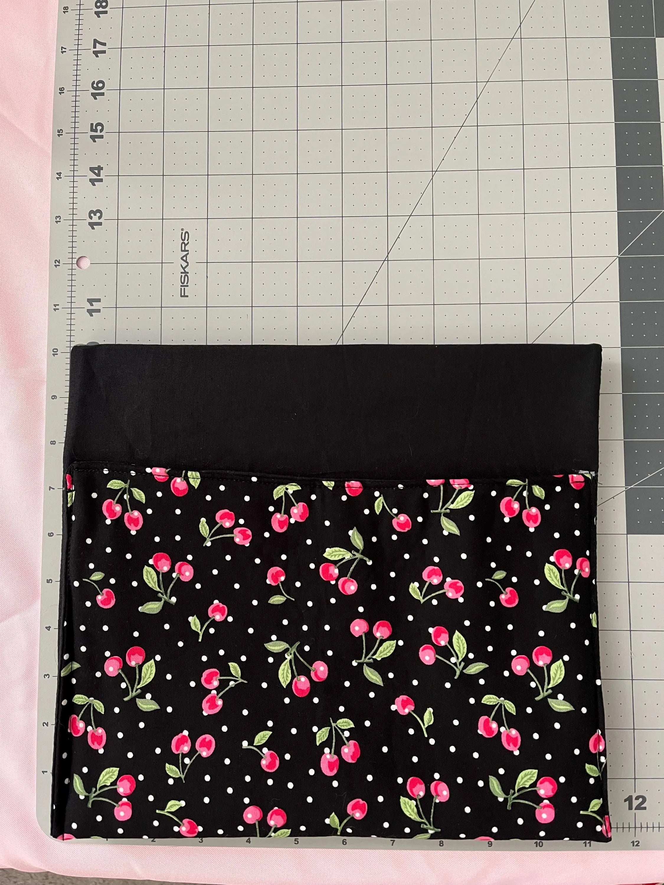 Black Cherries Power Chair Arm Rest Bag